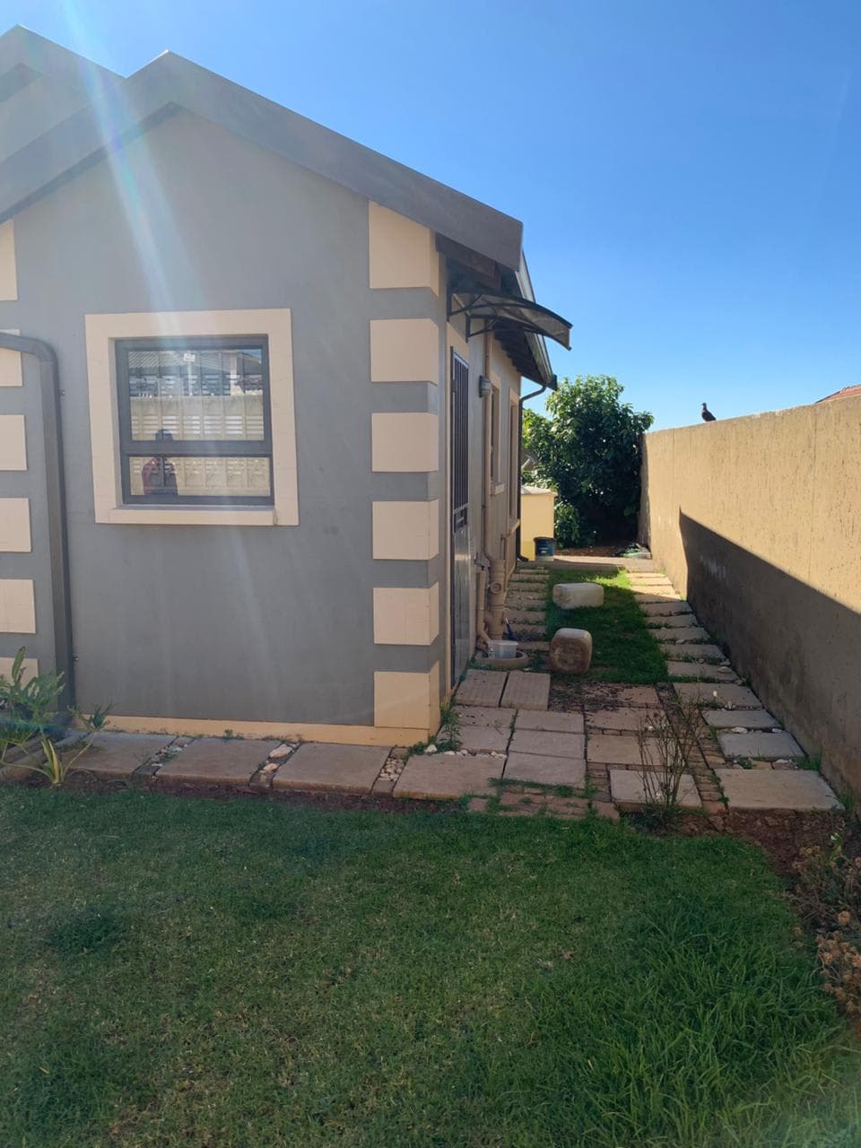 Two bedrooms house available for rental photo 11