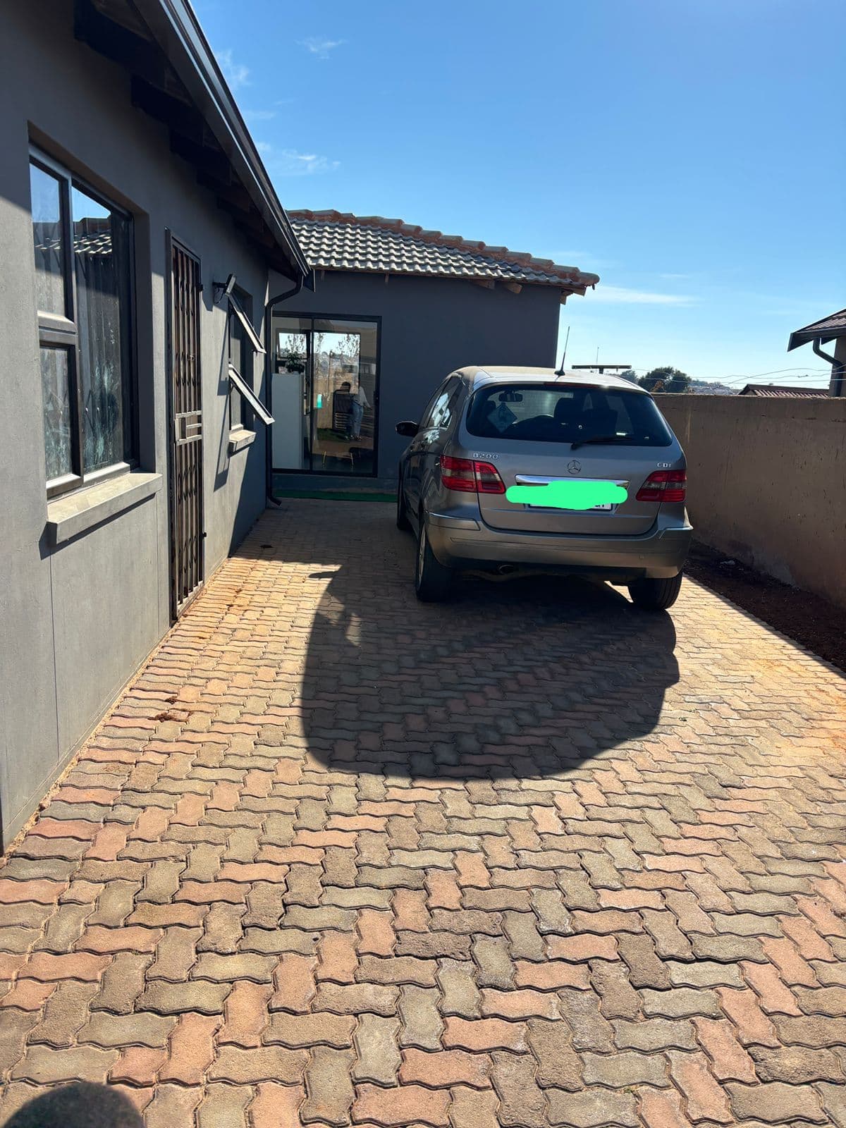 Two bedrooms house available for rental photo 9