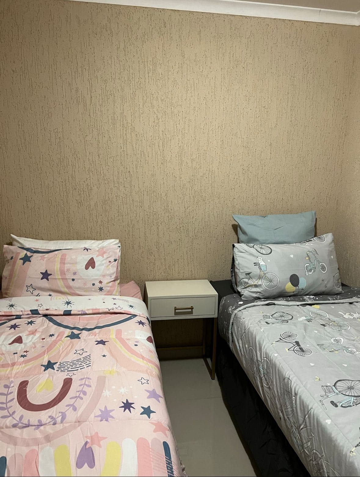 Two bedrooms house available for rental photo 3